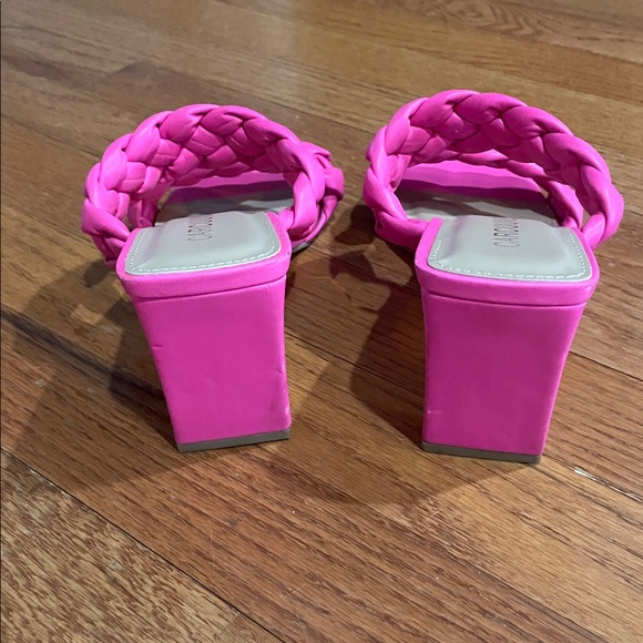 Carcuume size 7 Women's Pink Braided Sandals EUC - Picture 3 of 6